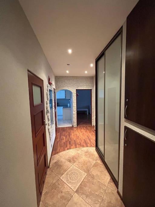 Big Apart - Rynek 8 - Nice View - 3 Rooms - 9 People Breslavia Exterior foto